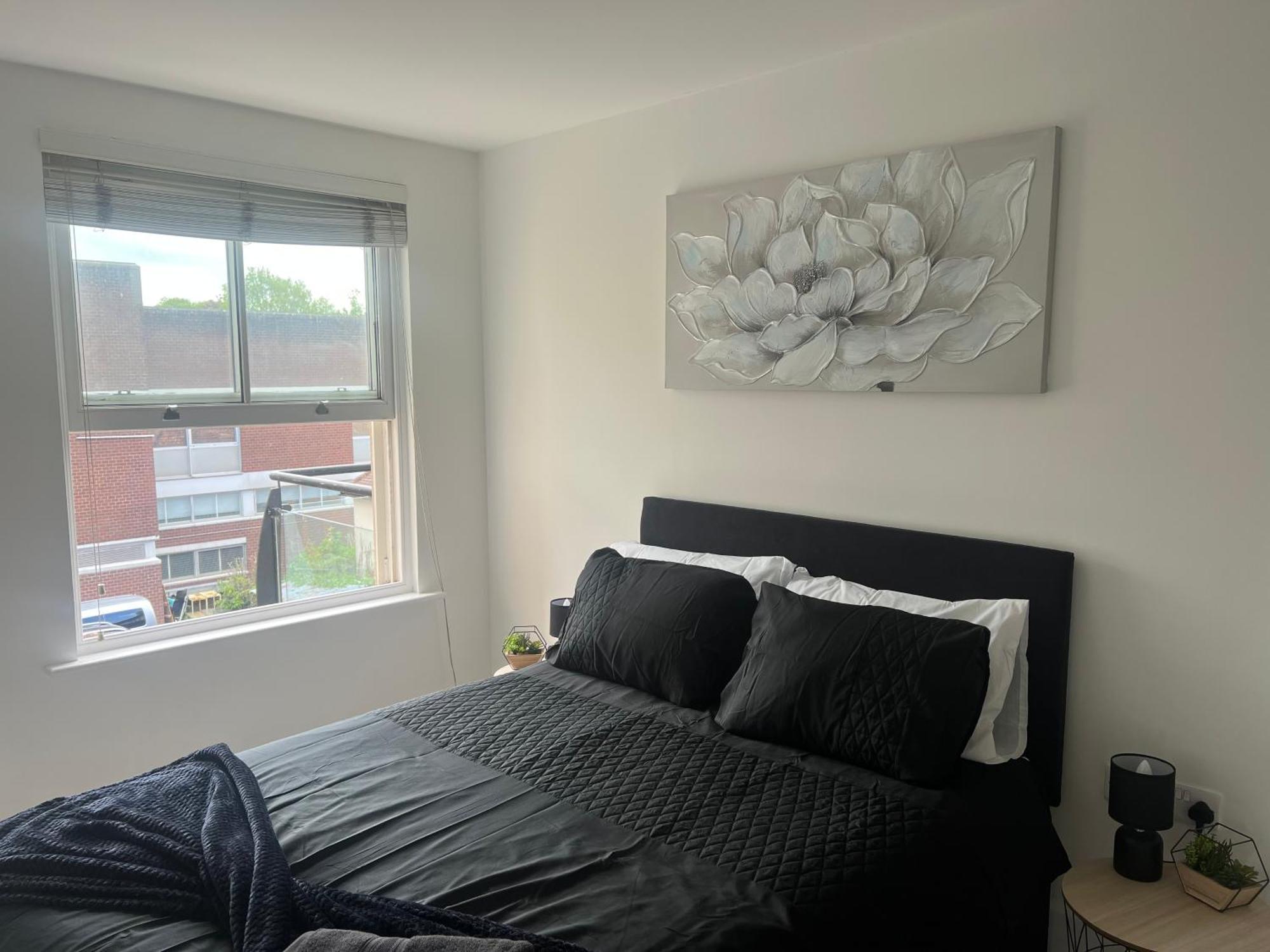 Broadway'S Canterbury City Escape Exteriör bild