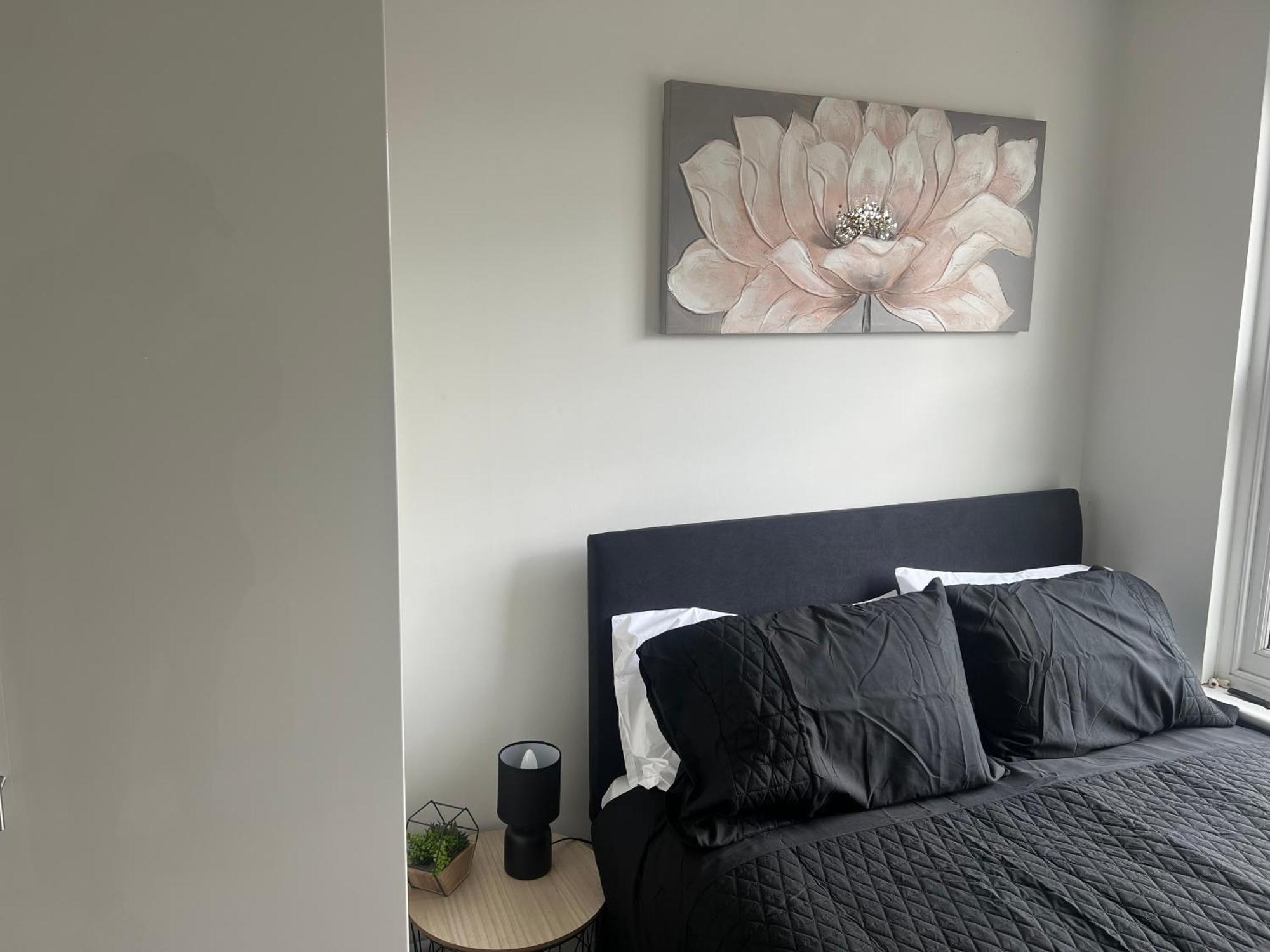 Broadway'S Canterbury City Escape Exteriör bild